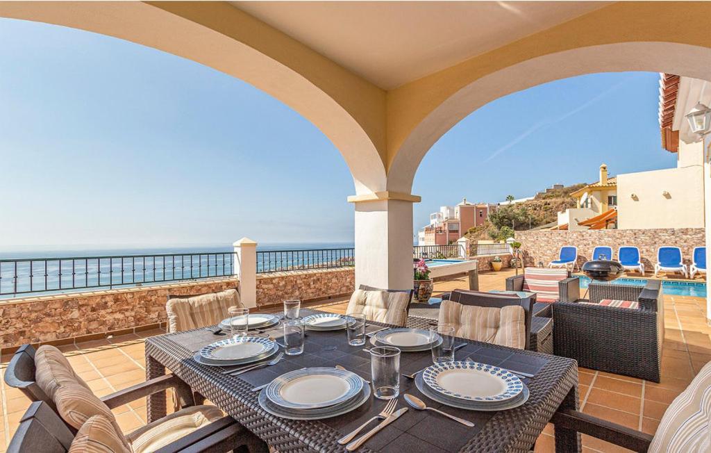 Luxury Villa - La Pia Seaview 토록스 외부 사진